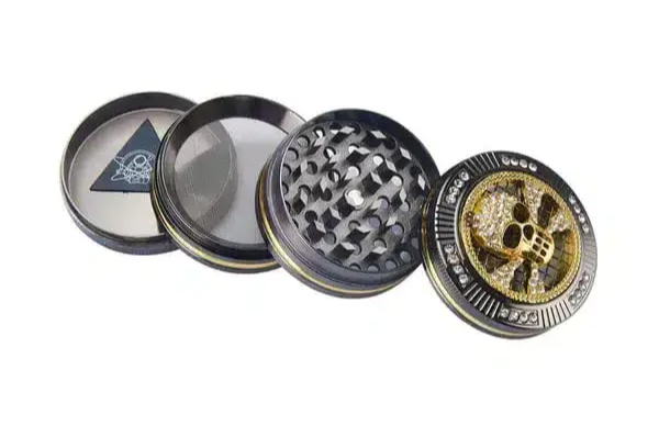 CHAMP HIGH Bling Bling Skull (Ø50mm)